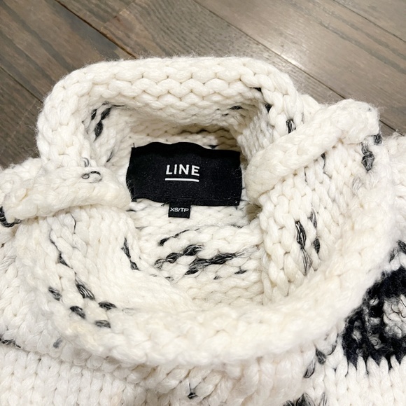 LINE Earnest Spacedye Turtleneck Sweater Size XS - Picture 4 of 6